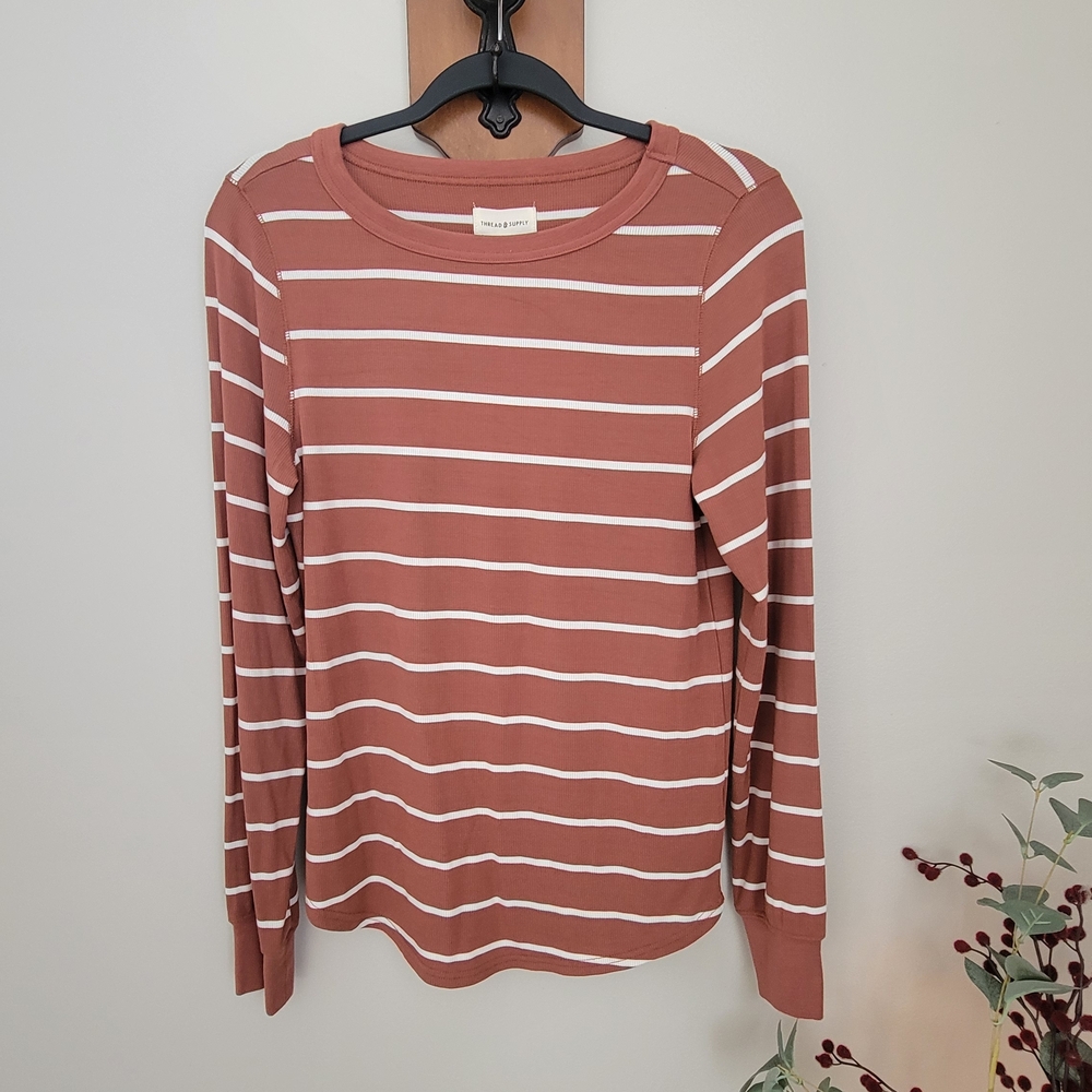 Striped Long-Sleeve Crewneck Top - Rust/White Size S